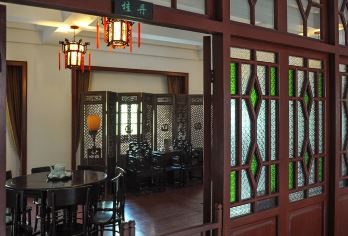 南昌八一起义纪念馆代约票拼/包团大咖1.5H讲解半日活动【[精品团]原创讲解词，佩戴蓝牙耳机，体验感更好】