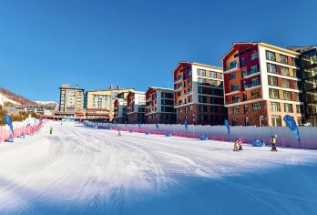 密苑云顶一日游【4小时滑雪+雪具+2人起订上门接送】【[精心服务]4小时雪票（赠雪具租赁）+往返专车，墙裂推荐】