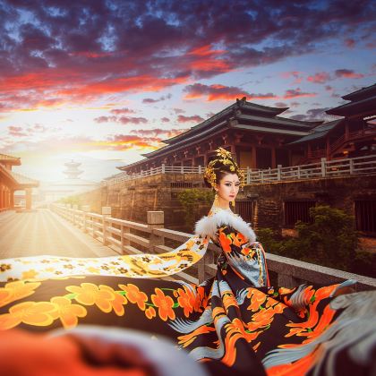 横店影视城一日游【明清宫·秦王宫·广州街香港街·清明上河图】