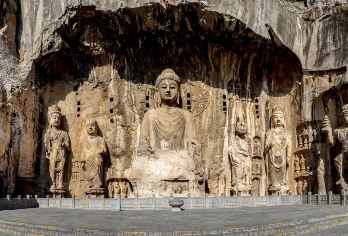 龙门石窟+白马寺一日游【1-12人独立成团+导游精讲】【[轻奢小团]专车专导独立成团， 全程无购物轻松出游。】