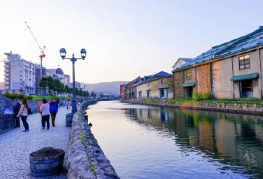 日本小樽运河-青之洞窟-小樽天狗山【北海道中文专车】【中文专车出行，景点灵活调整，打卡经典，游玩自己定义，无需等待，专属贴心服务，尽享惬意旅程】