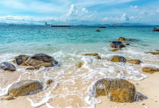 三亚蜈支洲岛一日游【上岛自由行·含门船票+接送】【下单即可赠送椰梦长廊海边旅拍，详情可咨询客服；】