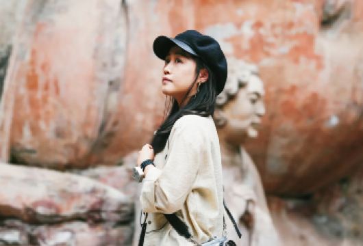 重庆大足石刻一日游【主城5区免费接+宝顶山/北山石刻】【[真专业]持证中文导游讲解，全程旅游资质车辆】