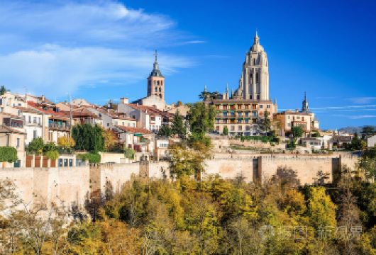 西班牙托莱多+塞哥维亚教堂+阿尔卡萨尔【中文包车/景点可调】【免费量身定制行程，多日行程包车巨惠！详情可咨询客服人员！】