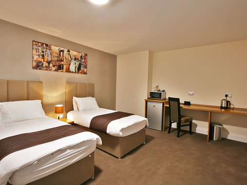 力推新考迪酒店