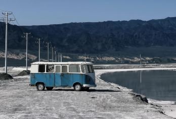 新疆盐湖景区+达坂城古镇景区+红山公园大佛寺一日游【精品游】【[专车接送]专车无忧往返接送】