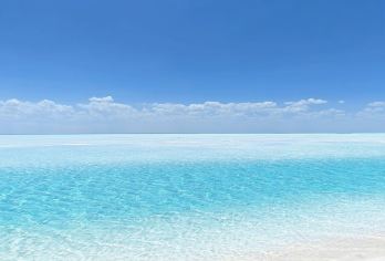 格尔木+察尔汗盐湖+水上雅丹一日游 【深度游】【沙地摩托，湖中航拍等特色玩法等您随心挑选】