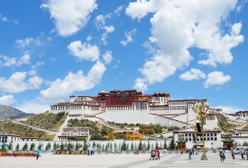 西藏色拉寺+羊卓雍措+夏珠林寺+八廓街+布达拉宫定制/拼团@【中/英双语导游 沟通无障碍，更能理解行程中的藏文化与历史背景】