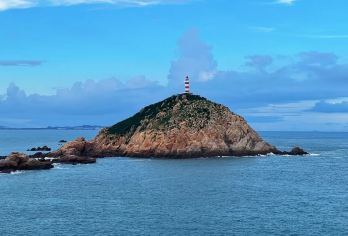 洛阳桥+解放军庙+崇武古城+美术馆+风车岛一日游【小车小团】【小车小团，纯玩无购物】