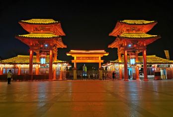 清明上河园+开封包公祠一日游【含门票，三坏内上门接）【清园表演循环演出、小宋城的美食汇，文化、娱乐、美食的完美结合】