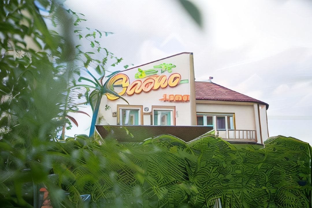 Oazis Hotel