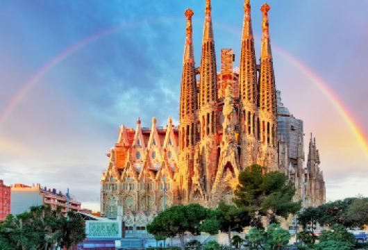 西班牙+圣家族大教堂+巴特罗之家+米拉之家+兰布拉大道一日游【精品包车，私享空间，上门接送，轻松出行】