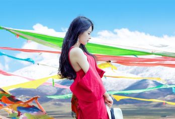 香格里拉包车一日游【可选普达措-松赞林寺-巴拉格宗-无底湖】【多线路玩法可选，全程独立用车无缝接送，本土车源一手操作、旅程无后顾之忧；】