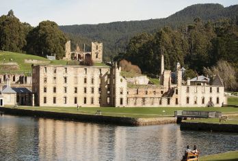 塔斯马尼亚霍巴特亚瑟港一日游【可选巡游丨4大奇观丨中文团】【[探索世界尽头]大自然的鬼斧神工，世界四大自然景，观监狱古迹】