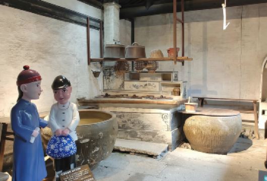 商务车丨可选英文导游丨杭州出发 绍兴鲁迅故居+仓桥直街+兰亭【[精选景点]欣赏江南水乡美景，体味烟火人间！】