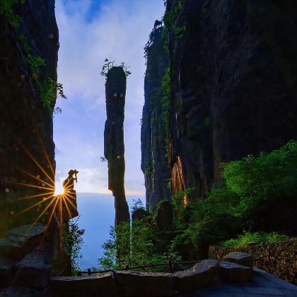 恩施大峡谷一日游2至8人私家团含七星寨云龙地缝景交车小火车