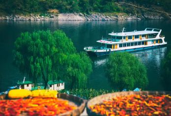 新安江山水画廊+徽州古城一日游【上门接送| 超长游玩时间】【[一对一包车]专车上门接送，车辆费用全含】