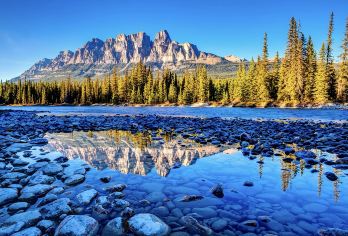 加拿大卡班夫&班夫国家公园+可定制【中文专车-舒适纯净】【中文专车出行，景点灵活调整，打卡经典，游玩自己定义，无需等待，专属贴心服务，尽享惬意旅程】