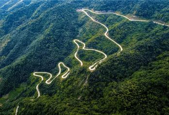 大湾村+马鬃岭+红岭公路【1-6人轻奢游|赠讲解|可加漂流】【自然保护区，避暑圣地，夏季特别凉快，体验红岭公路蜿蜒曲折，无限风光在险峰。】