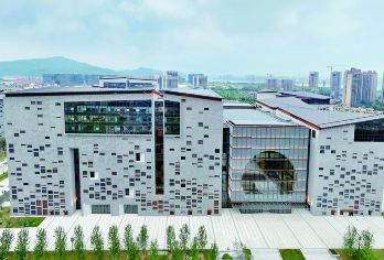 浙江省博物馆（之江馆）人工讲解【时长场次可选 私家独立团】【[时长保障] 不会「水」时长，每一场讲解确保都足料足质。】