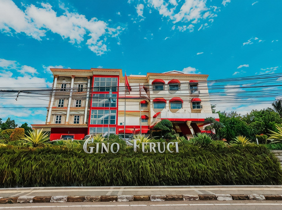 Sindanglaka酒店住宿-Gino Feruci Cianjur