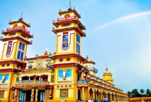 胡志明古芝地道+高台教圣殿一日游【豪华商务车+VIP小团】【[VIP小团]商务车小团游，更轻松，更舒适】