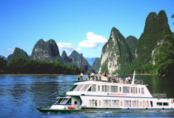正航·自助餐丨漓江四星游船丨可选上舱/VIP舱【[认准游船段落]“真”四星豪华游船+游船自助午餐+4H游览全程漓江，多舱位可选。】