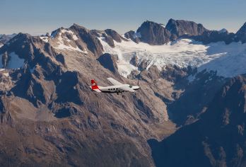 新西兰皇后镇观光飞机飞行+米尔福德峡湾游船+飞行-省时可接送【超高性价比，包含皇后镇上门接送，往返观光飞行+观光游船，只需半天即可完美欣赏米尔福德峡湾】