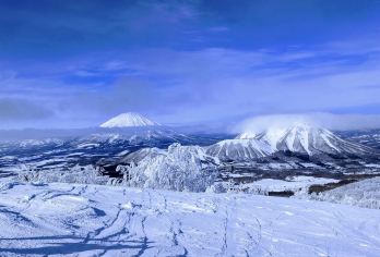 日本北海道大雪山国立公园-白须瀑布 可定制【北海道中文专车】【中文专车出行，景点灵活调整，打卡经典，游玩自己定义，无需等待，专属贴心服务，尽享惬意旅程】