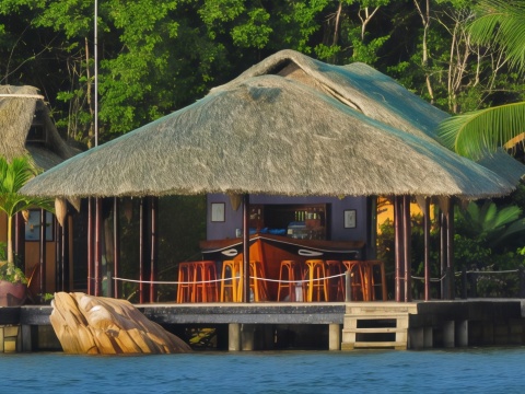 鲸鱼岛度假村-官方