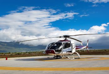 云南丽江直升机空中游览基地/探秘玉龙雪山飞行体验观光【价格透明：六大经典线路点击下单界面选择即可查看，无额外消费】