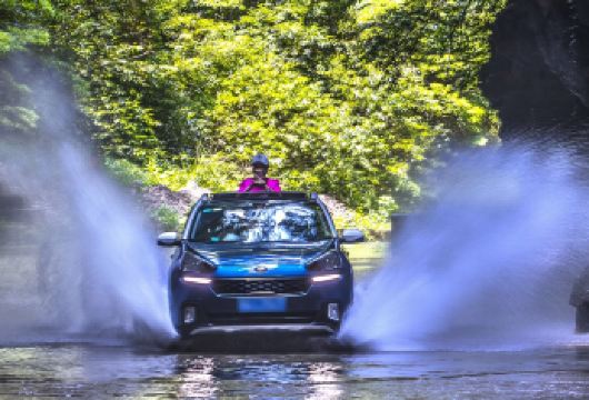 宣恩狮子关+伍家台+宣恩夜景一日游【纯玩网红浮桥/免费接送】【水上公路，网红浮桥，打卡茶园，感受不一样的宣恩！】