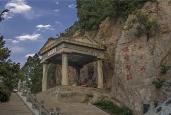 秦始皇帝陵博物院(兵马俑)+华清宫+骊山多种车型（不含门票）【所订车辆舒适，干净，时间、景点自由搭配，完全由您决定】