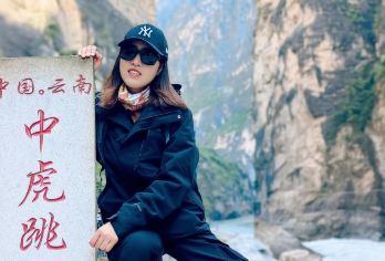 云南丽江中虎跳一日游【高路徒步+户外领队陪同+赠纪念奖牌】【欣赏玉龙雪山和哈巴雪山的壮丽景色】