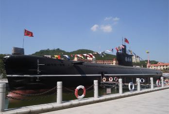 旅顺潜艇博物馆+白玉山景区+莲花山观景台一日游【见证历史：时代的主旋律、历史，就是一面镜子，照亮现在，也照亮未来】