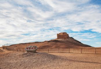 阳关景区/“西出无故人”+敦煌影视古城+导游/贵宾包车O【全程中文/英文/小语种服务，沟通无障碍，景点可调】