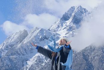 四姑娘山一日游【双桥沟+猫鼻梁丨纯玩丨保姆车丨含三环接早】【[纯玩出行]我们全程不进购物店，无隐形消费，行程透明，请放心旅行哦~】