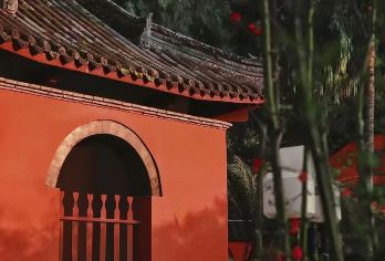 川叔讲故事 武侯祠博物馆半日游 2小时精讲跟团游 15人小团【[VIP小团]一场最多15人，人少看的清听得清】