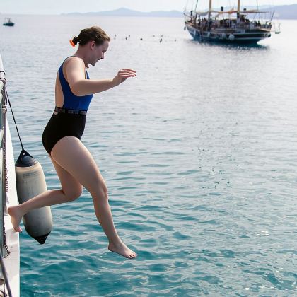 埃伊纳Moni Island Beach一日游【雅典出海】