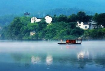 泾县往返 | 桃花潭+查济半日游【诗画山水◆2-8人小团】【桃花潭上踏歌寻古韵，查济古村执笔绘乡愁，2-8 人私享小团细品皖南绝景】