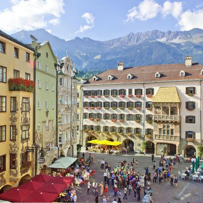 德国慕尼黑+因斯布鲁克老城区一日游【一日玩两国 深度游】