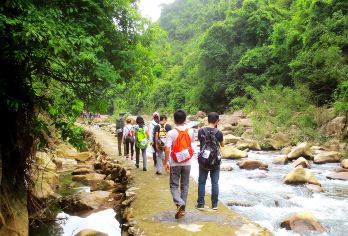 【【古影线】从化古影山野穿越 挑战全程30公里】【广州醉悠久的徒步线路之一 ，越过小溪，穿过枫林，跨过小桥，行走于古影线山水之间，山村景色尽收眼底】