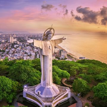 胡志明头顿一日游【可选中英服务+耶稣山+白亭+海边漫步】