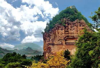 麦积山石窟半日游【导游登窟讲解/15人小团/上门接送】【[纯粹旅行]没有购物店/所述景点全部到达/地道美食推荐/本地人带路，直通车+门票+生动讲解】