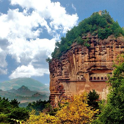 麦积山石窟半日游【导游登窟讲解/15人小团/上门接送】