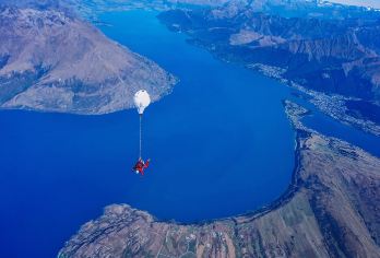 新西兰皇后镇往返 箭镇-瓦纳卡小镇 畅游南北岛可定多日包车【专属客服和本地中文司机，一家一团包车】