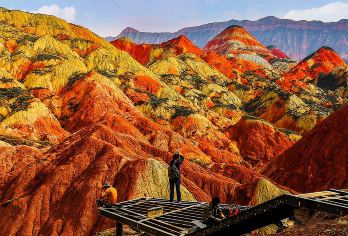 特牌商家水墨丹霞2-8人精品纯玩小团上门接送半日游·可晚出发【精品半日游，商务出行，无任何隐形强制消费！景区3小时自由行，上午场出发前一天晚上10点后需咨询位置】