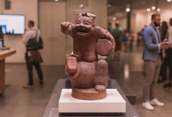 中国国家博物馆【秀才说精品人工讲解·古代中国·解锁国家宝藏】【[秀才说·网红团队]全平台粉丝超1000w，服务200w+文博爱好者&亲子家庭，好评率高达99.9%】