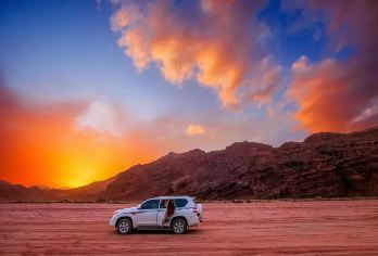 新疆温宿大峡谷越野车自驾之旅「勇闯峡谷裂谷，感受地球脉动」【全程四驱越野车，穿越峡谷，越野无疆。】