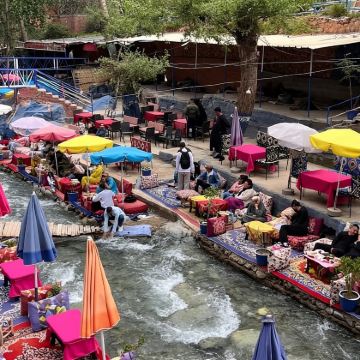 乌里卡山谷一日游：徒步、瀑布、午餐与休闲时光